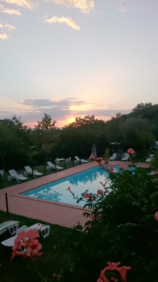 Locanda Delle Noci Перуджа Екстер'єр фото
